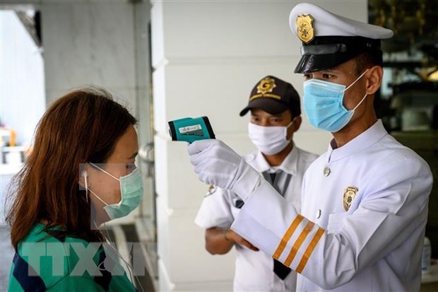 新冠肺炎疫情：泰国与柬埔寨新增确诊数百例 hinh anh 1