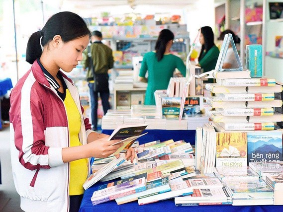 越南首次举办在线图书节 hinh anh 1