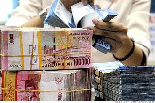 印尼央行向金融系统注入327亿美元 hinh anh 1