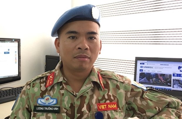 越南首位军官被联合国录用 hinh anh 1