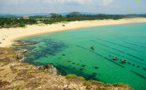 越南旅游：独特的燕礁——“地上水宫” hinh anh 1