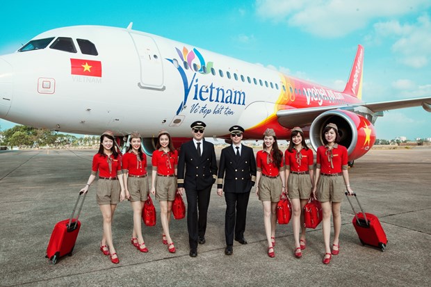 越捷航空推出200多万张五折机票让游客轻松出行尽情享受越南美景 hinh anh 1