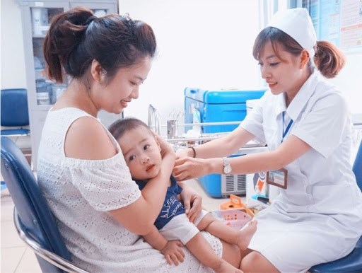 胡志明市建议主动进行白喉疫苗接种 hinh anh 1