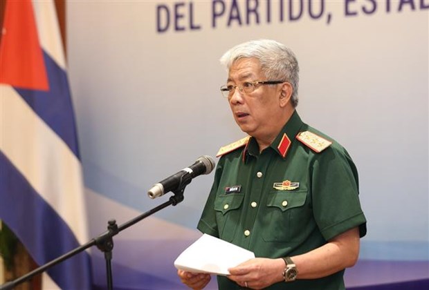 越南国防部向古巴捐赠防疫的医疗设备和物资 hinh anh 2