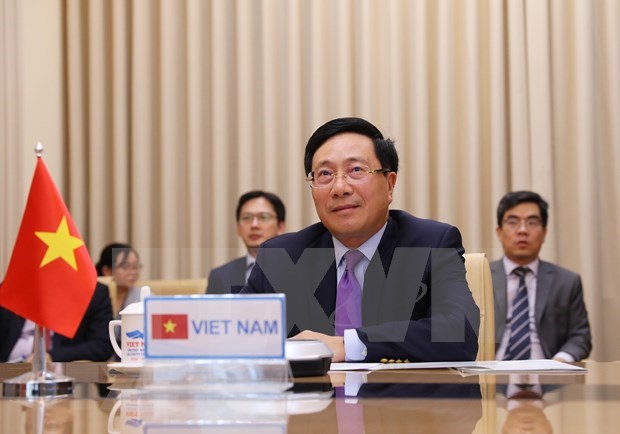 政府副总理范平明： 越南严格履行有关气候变化的承诺 hinh anh 1