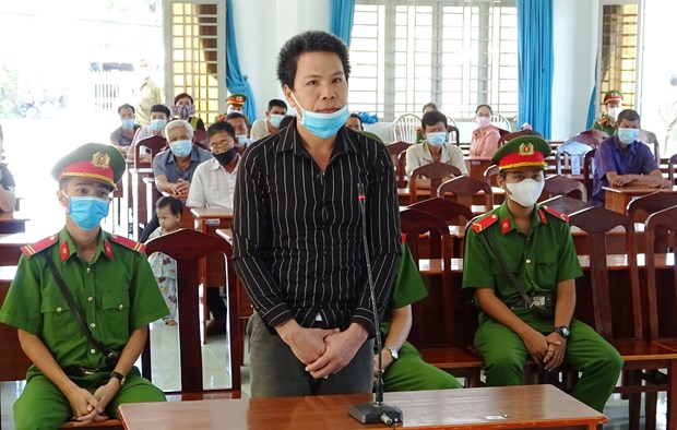 西宁省开庭审理一起组织他人非法入境越南案 涉案男子被判有期徒刑7年 hinh anh 1