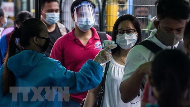 东南亚部分国家新冠肺炎疫情情况：菲律宾新增病例达4000多例 hinh anh 1