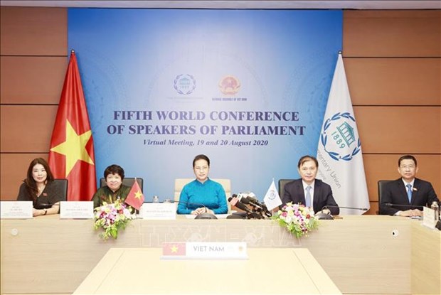 越南国会主席阮氏金银出席第五次世界议长大会视频会议 hinh anh 1