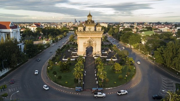 老挝面临严重财政赤字 hinh anh 1