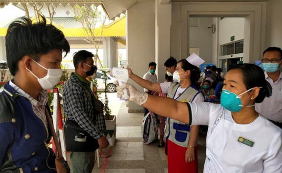 新冠肺炎疫情：柬埔寨允许部分城市公立学校复课 缅甸全国各所学校关闭 hinh anh 2