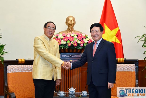 越南政府副总理兼外长范平明会见泰国驻越大使 hinh anh 1