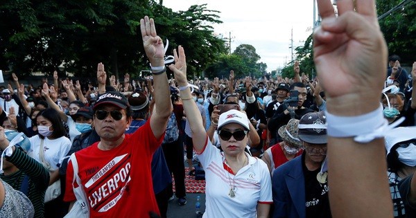 泰国国会表决通过延后修宪决定 hinh anh 1