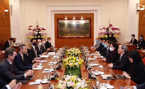 越共中央经济部部长阮文平：越南党和国家一直重视越美全面伙伴关系 hinh anh 2