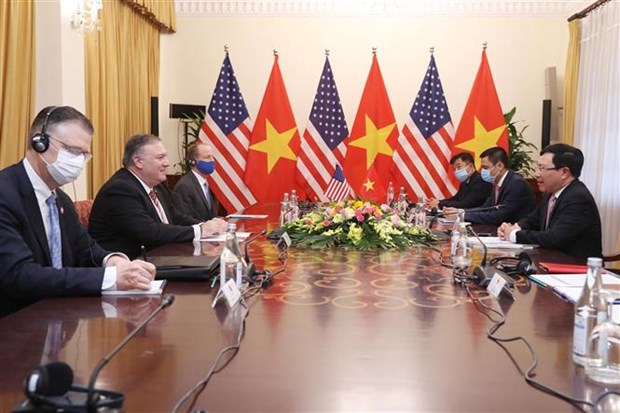 越南政府副总理兼外长范平明与美国国务卿蓬佩奥举行会谈 hinh anh 2