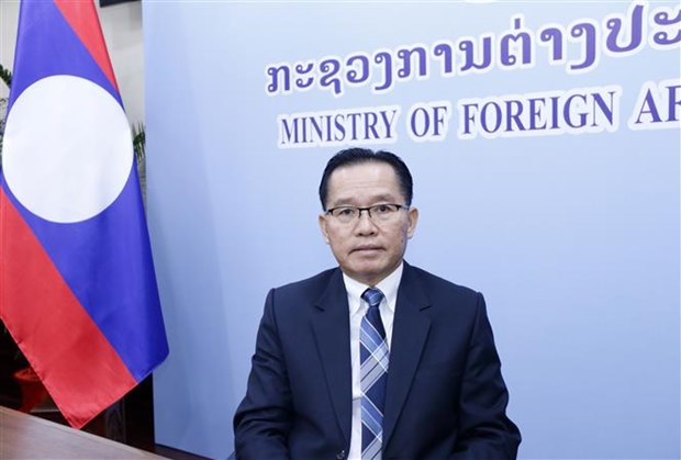 老挝外交部副部长：在东盟主席国越南的领导下 东盟已完成2020年的所有任务 hinh anh 1