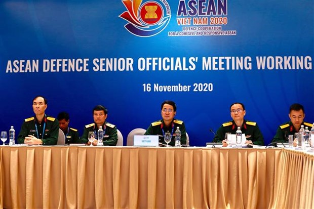 ASEAN 2020：东盟国防高级官员工作小组召开视频会议 hinh anh 2