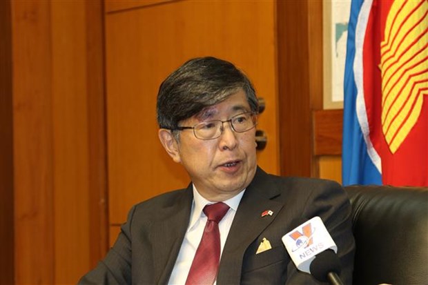 ASEAN 2020: 日本驻东盟大使千叶彰高度评价越南出色作用 hinh anh 1