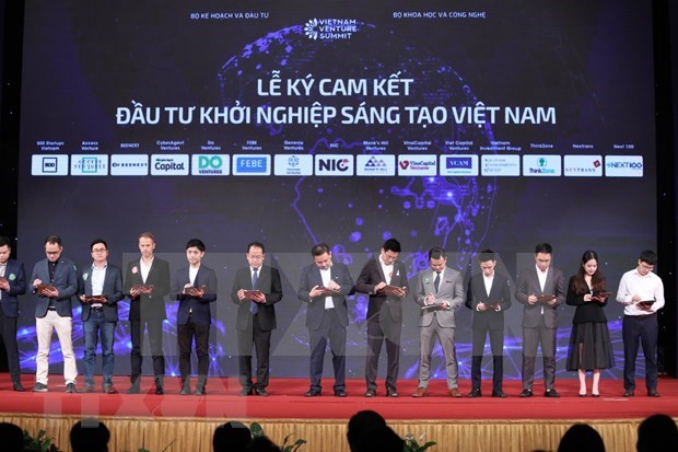 33个投资基金会承诺对越南创新创业领域投资8.15亿美元 hinh anh 2