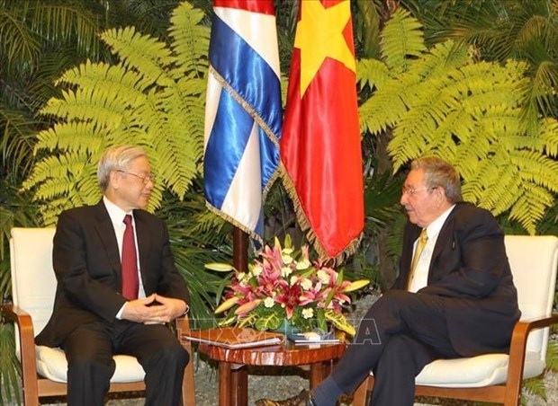 越南领导人就越古建交60周年向古巴领导人致贺电 hinh anh 1