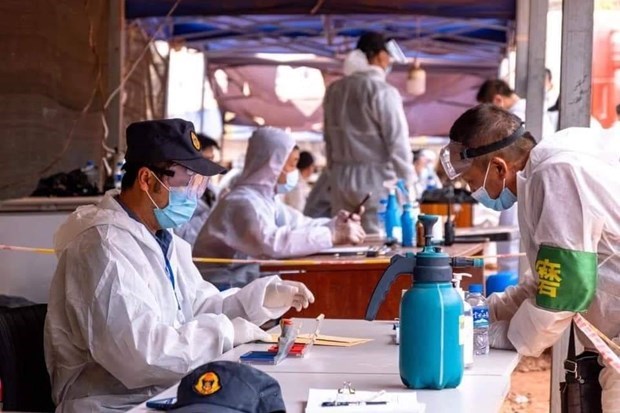 新冠肺炎疫情：老挝对琅南塔省的磨丁经济特区进行封锁 hinh anh 1