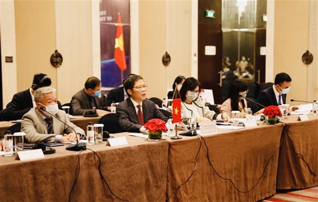 越南与韩国加强贸易、工业和能源领域的合作 hinh anh 1