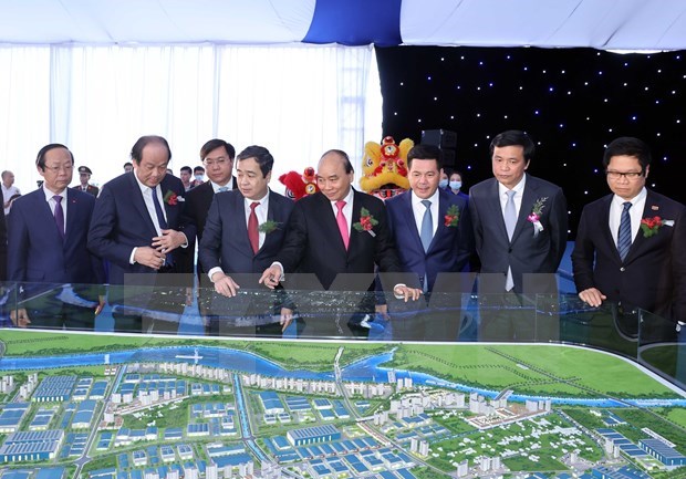 越南政府总理阮春福出席太平省经济区首个重要项目的开工仪式 hinh anh 2