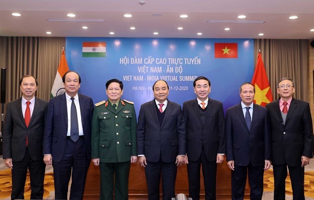 政府总理阮春福与印度总理举行视频会谈 ：防务与安全合作是双边关系中的支柱 hinh anh 1