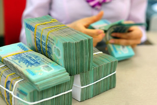2020年越南财政收入超过1378万亿越盾 各类节庆、外出活动节约7000亿越盾 hinh anh 1