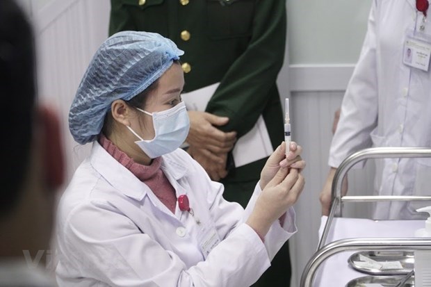 新冠肺炎疫情：越南第二个新冠疫苗进入临床试验 比预期提前2个月 hinh anh 2