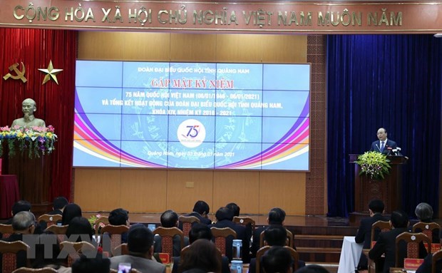 政府总理阮春福出席越南国会第一个大选日75周年庆典 hinh anh 1