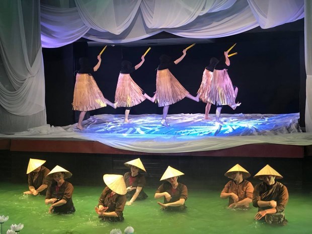 通过“月亮 ”试验木偶戏体验越南文化 hinh anh 1