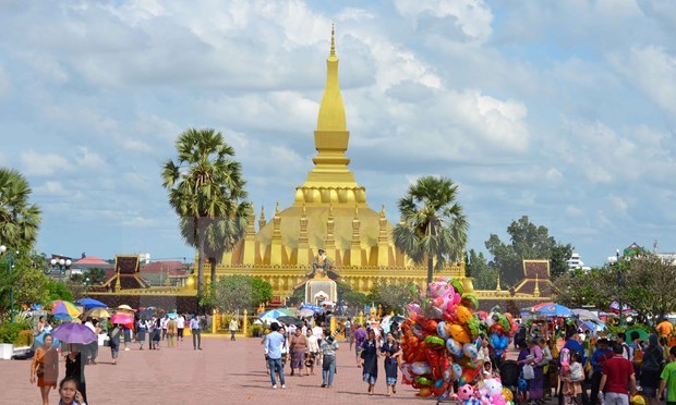 老挝力争将旅游收入增加到38亿美元 hinh anh 1