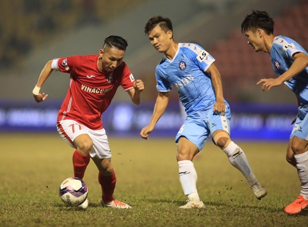 越南职业足球联赛将于本月中旬重新启动 hinh anh 1