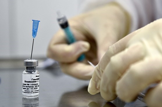 东南亚各国积极开展新冠疫苗接种计划 hinh anh 1