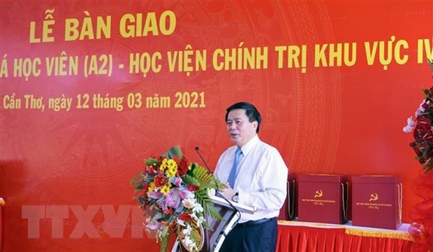胡志明国家政治学院推荐提名第十五届国会代表候选人 hinh anh 1
