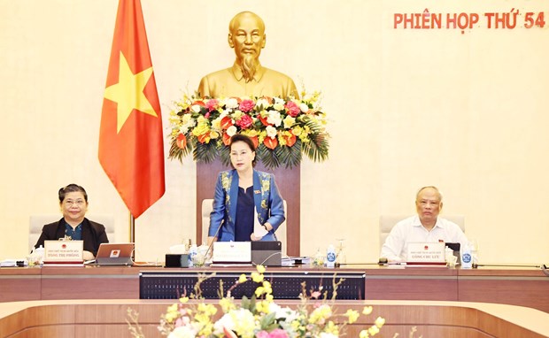 越南国会常务委员会第54次会议：第十五届国会工作成效显著为国家发展做出重要贡献 hinh anh 1