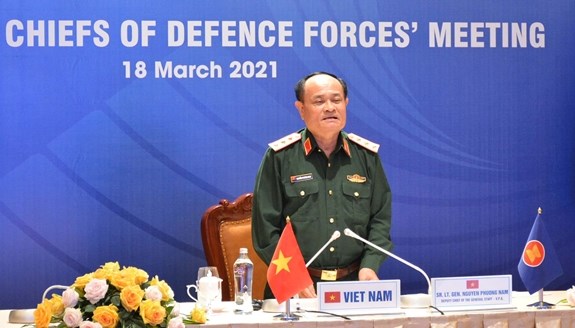 越南参加第18届东盟国防力量司令会议 hinh anh 1
