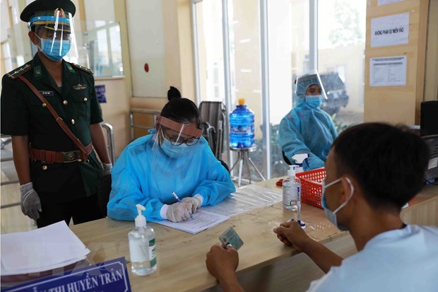 新冠肺炎疫情：越南无新增确诊病例 新冠疫苗接种人数达51216人 hinh anh 1