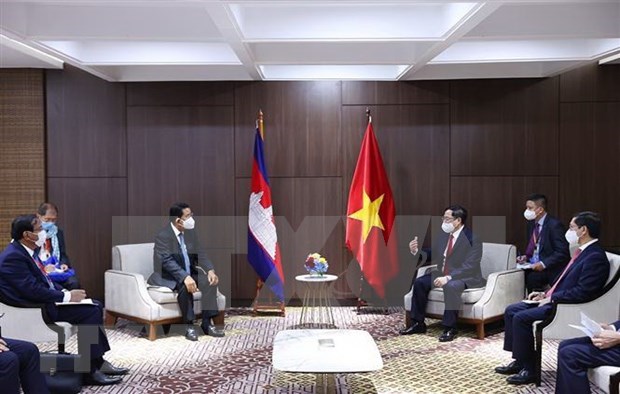 范明政总理首次出访：推动越印尼与越柬双方关系发展 hinh anh 1