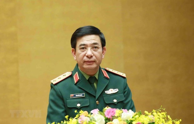 越南国防部长潘文江与柬埔寨国防大臣迪班举行在线会谈 hinh anh 1