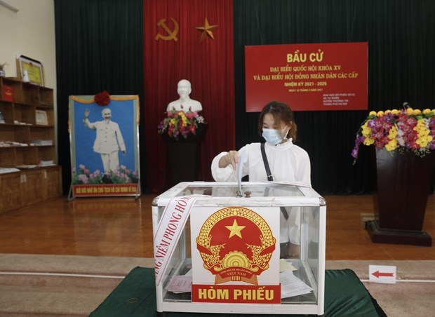 越南第十五届国会代表和2021-2026年任期各级人民议会代表选举正式开始 hinh anh 2
