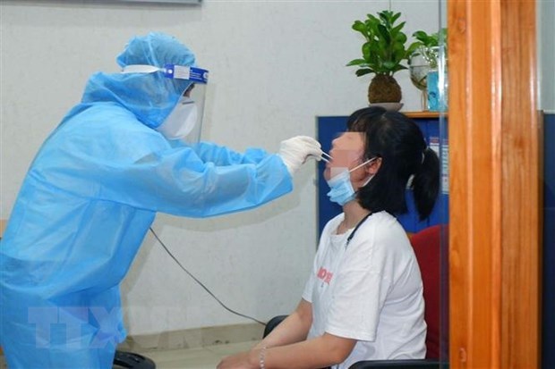 5月27日下午越南新增150例本土病例 胡志明市发现新疫区 hinh anh 1