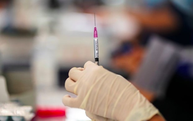 新冠肺炎疫情：泰国开始大规模新冠疫苗接种计划 hinh anh 1