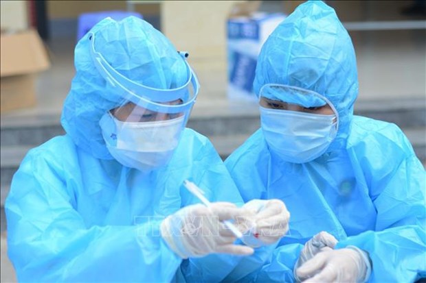 新冠肺炎疫情：7日中午越南新增92例确诊病例 hinh anh 1