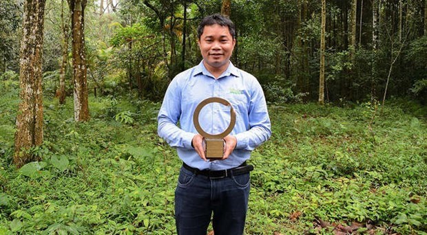 越南首家野生动物保护者荣获世界最具权威的环境保护奖 hinh anh 1