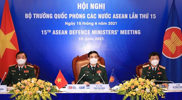 第15届东盟国防部长会议以视频形式召开 hinh anh 1