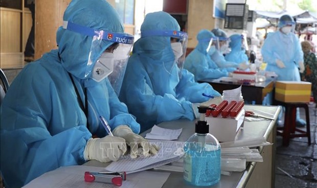 6月29日上午越南报告新增95例新冠肺炎本土病例 hinh anh 1