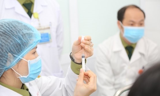对越南新冠疫苗接种者相关信息进行数字化 hinh anh 1