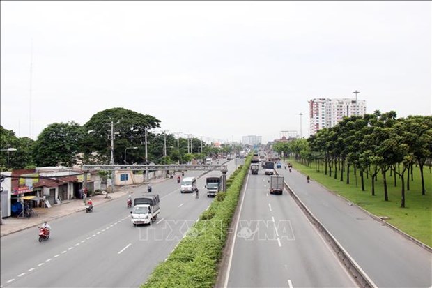 胡志明市为运输生活生产必需品的车辆出行便利签发超过1.2万个识别证 hinh anh 1