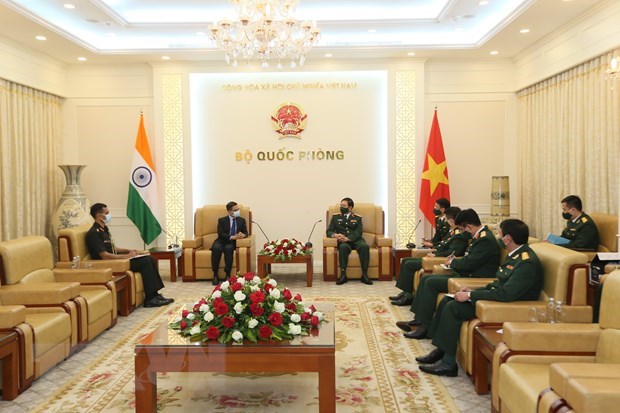 越南与韩国和印度加强防务合作 hinh anh 2